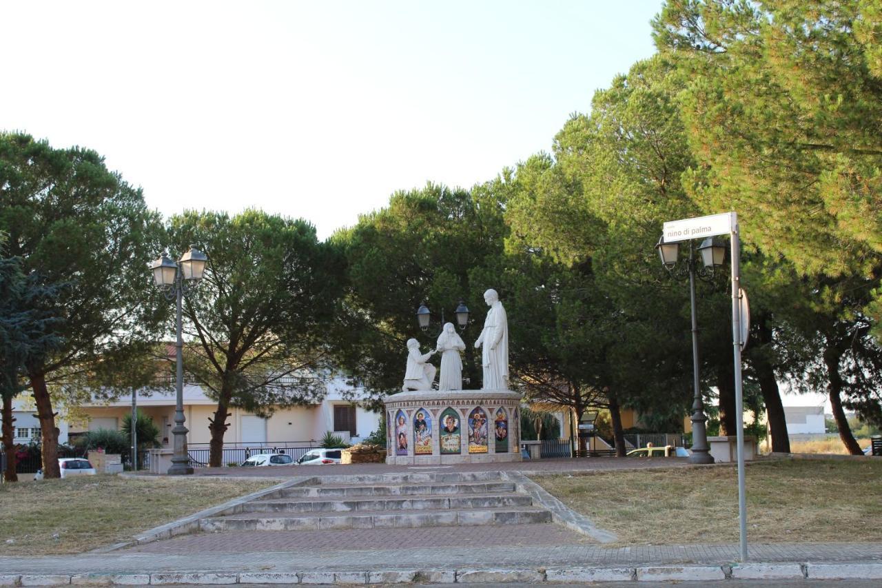 Marinella Villa Campi Salentina Exterior photo